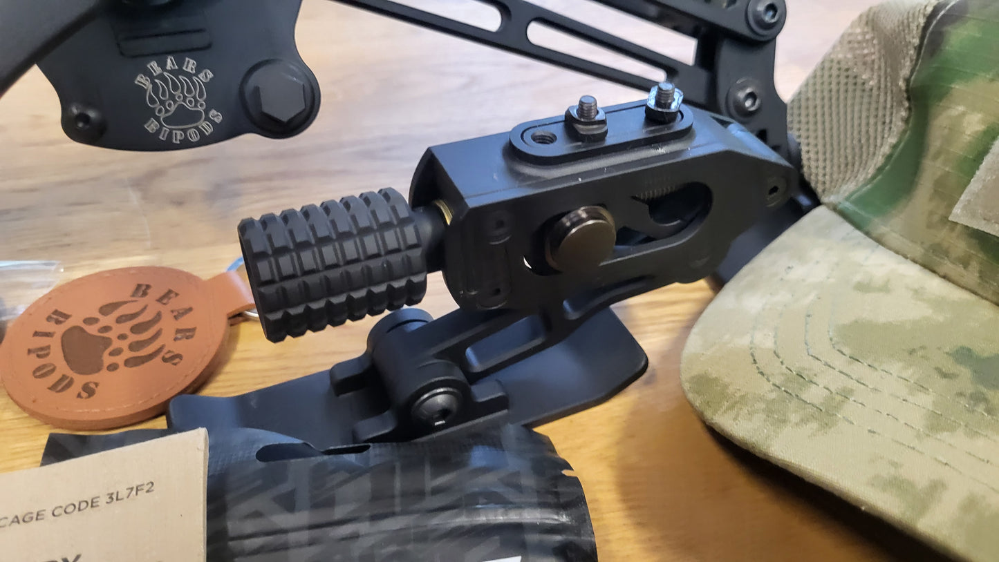 Bears Bipod Gear im Set